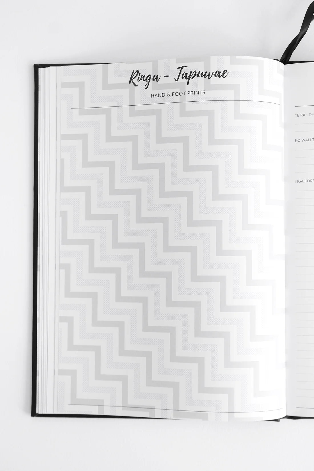 Puka Pepi - Baby Book