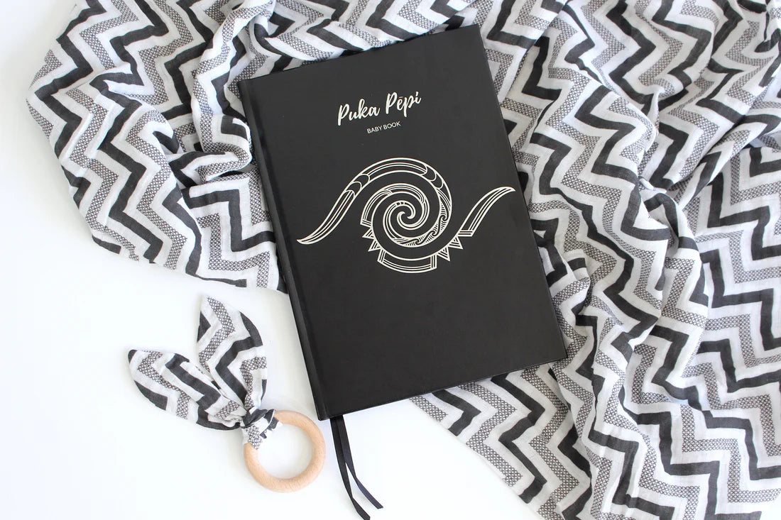 Puka Pepi - Baby Book