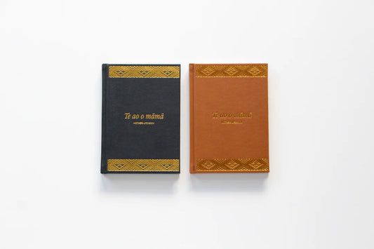 Te Ao Māmā - Mothers life book