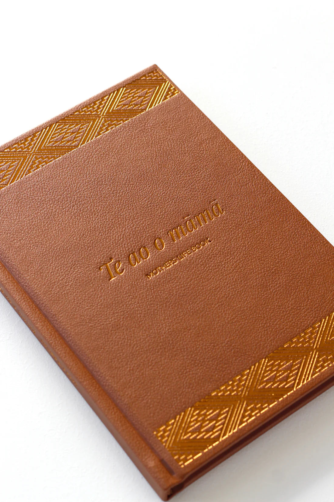 Te Ao Māmā - Mothers life book