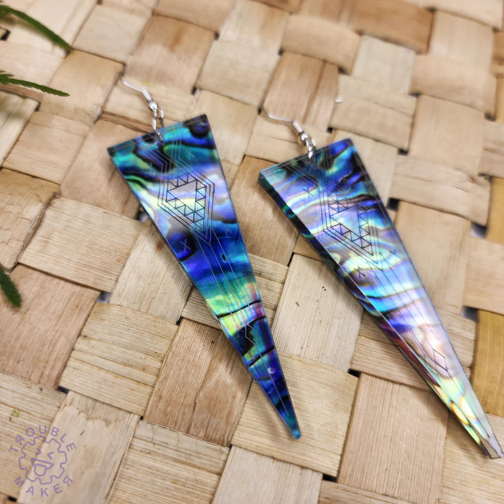 Niho Tapahi Earrings